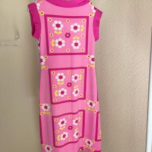 Vestido rosa de flores de algodón